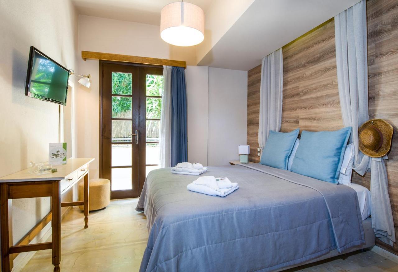 Evangelos Apartments ปลาเตเนียส ภายนอก รูปภาพ